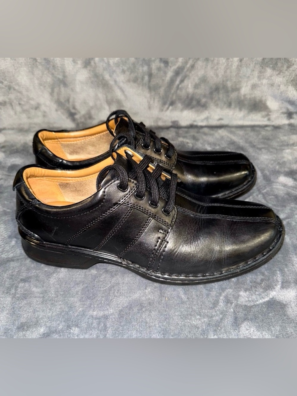 Clarks Black Leather Oxford Shoes